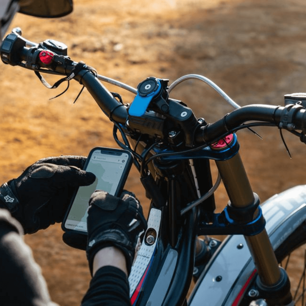 New 2022 Quad Lock Handlebar Mount PRO Review: The Best Motorcycle Phone  Mount? 